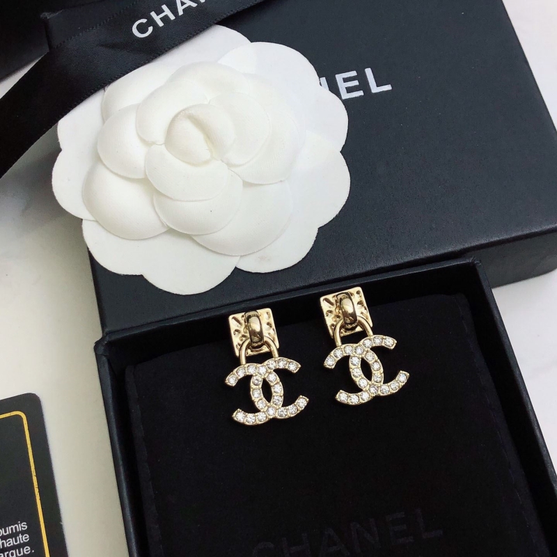 Ch**el earrings